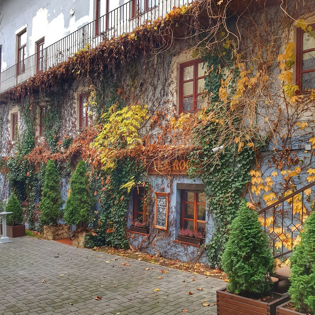 Dublin Cafe, Restaurant in Presov District