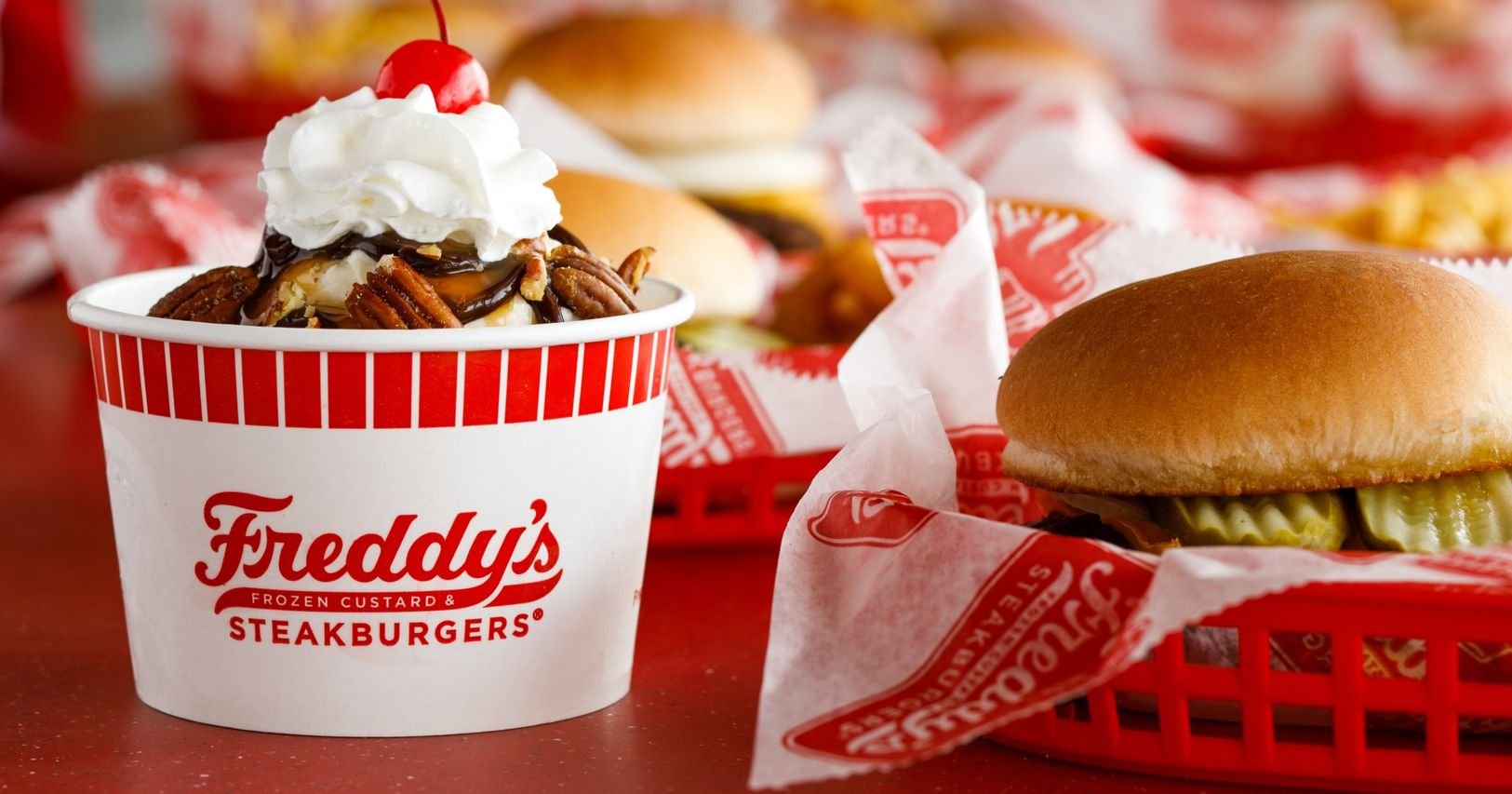 Freddy's Frozen Custard & Steakburgers, Restaurant in Fairfax