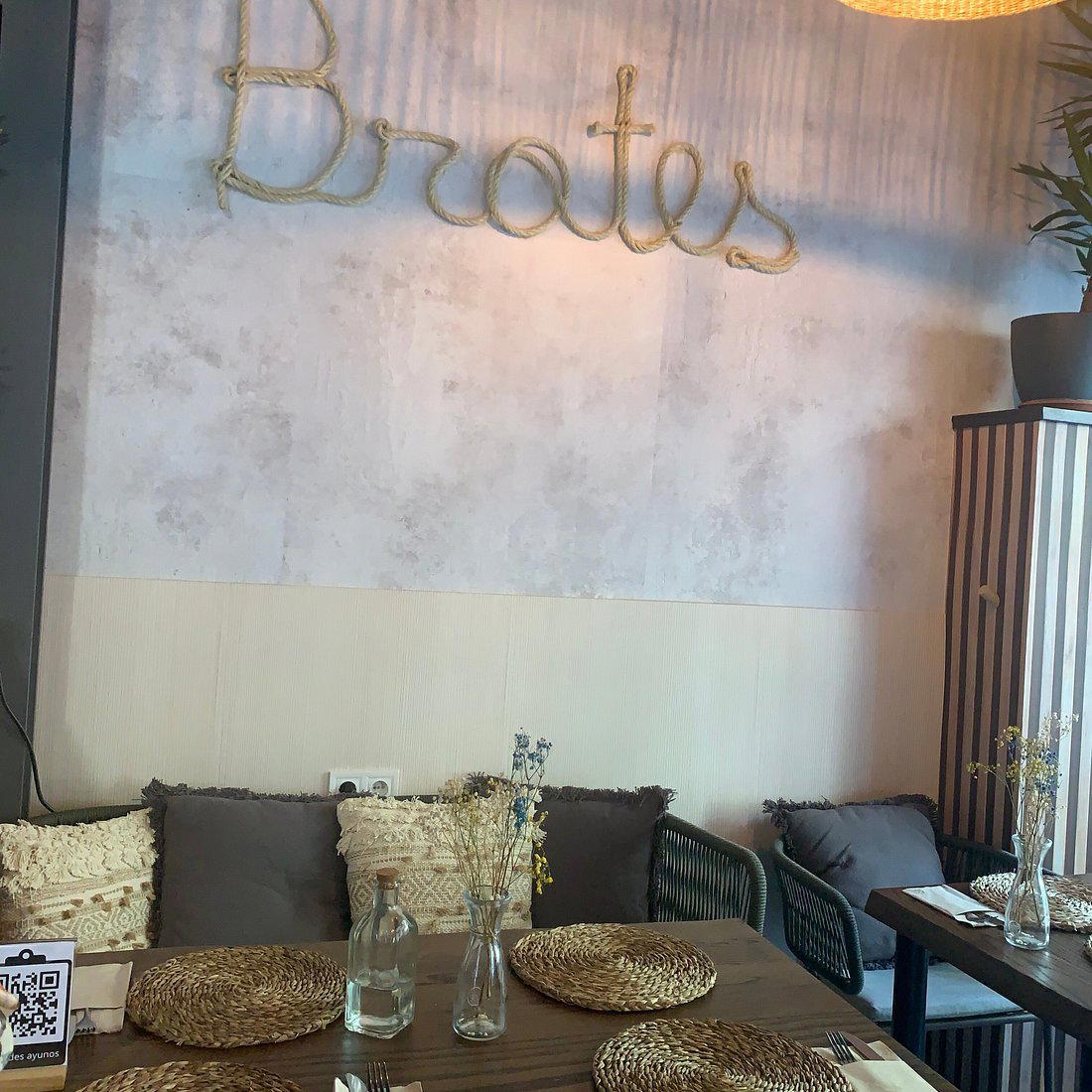 Brotes restaurant in Madrid, Spain