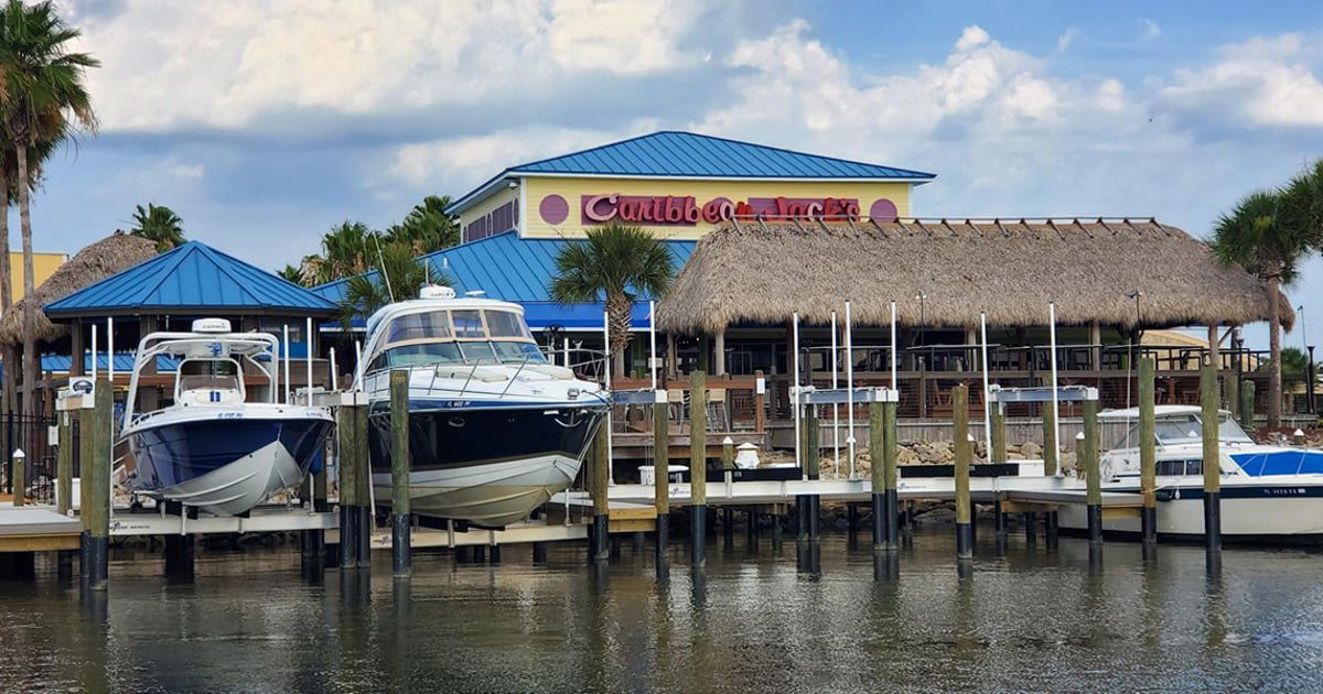 Caribbean Jack's, Restaurant in Daytona Beach