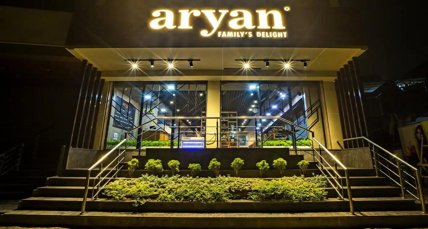 Aryan Ansal restaurant in Lucknow