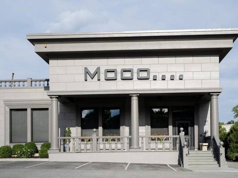 Mooo BURLINGTON, Burlington, United States