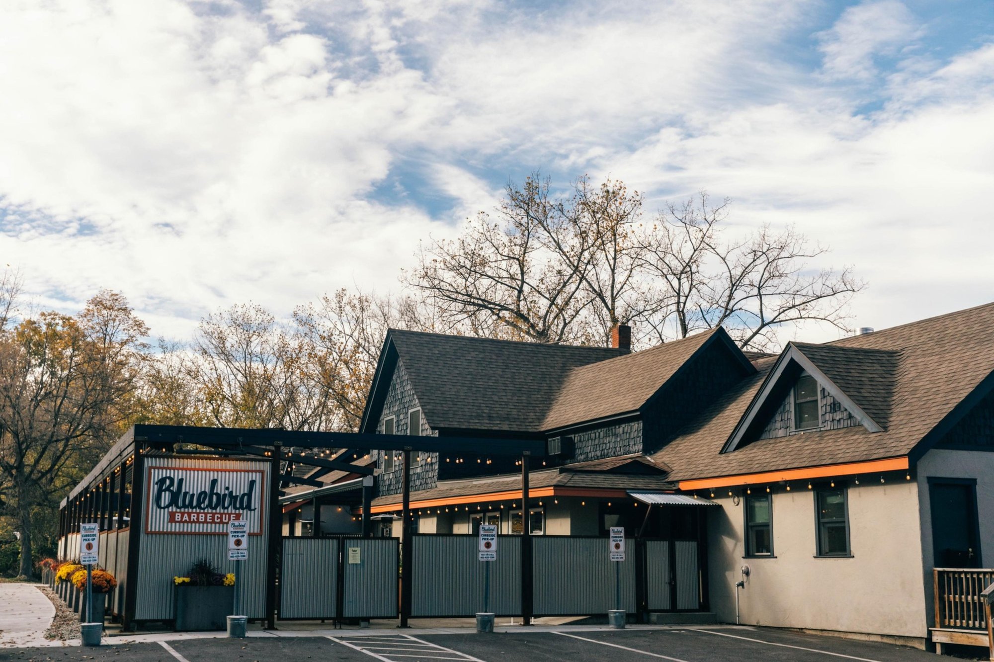 Bluebird Barbecue restaurant in Burlington, United States