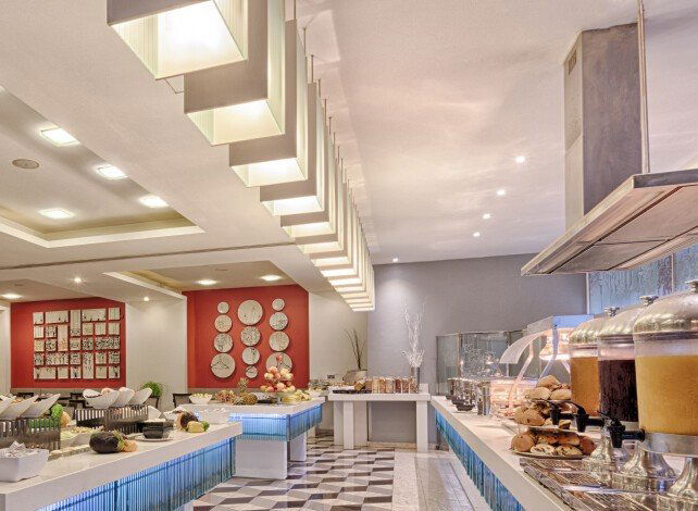 The Tabloid, Restaurant in Sliema