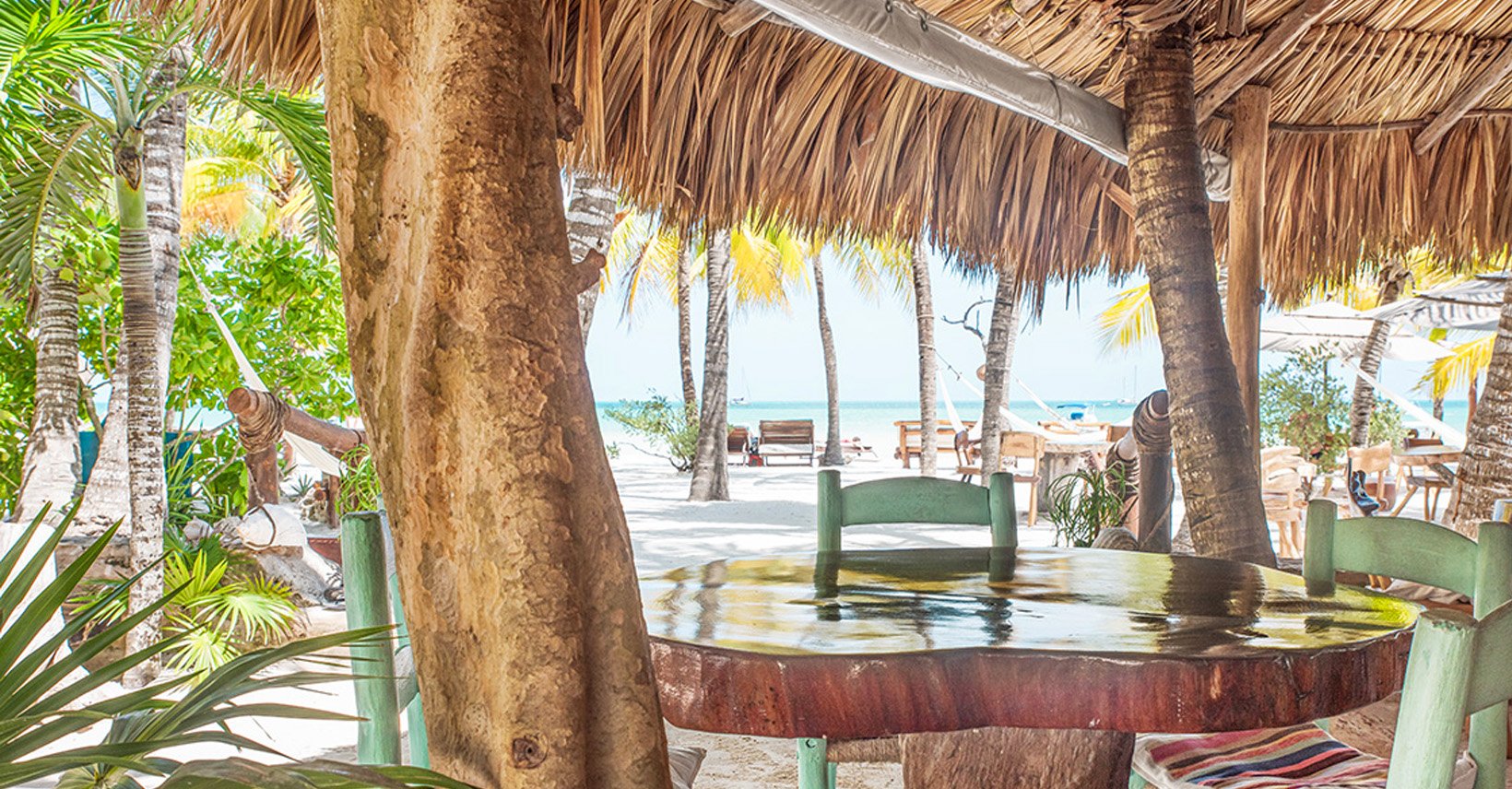 Barquito Beach Bar & Restaurant