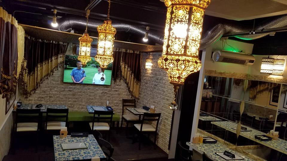 ALI'S KITCHEN