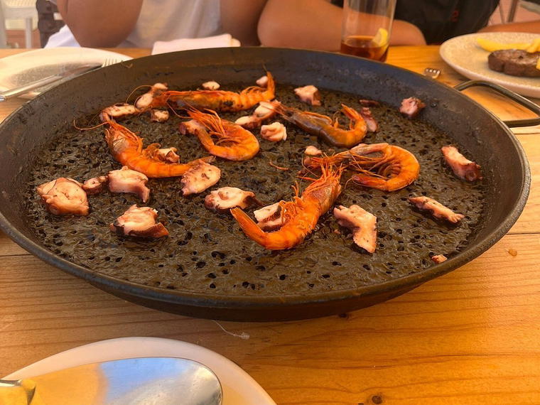 Pez Bomba, Castelldefels, Spain