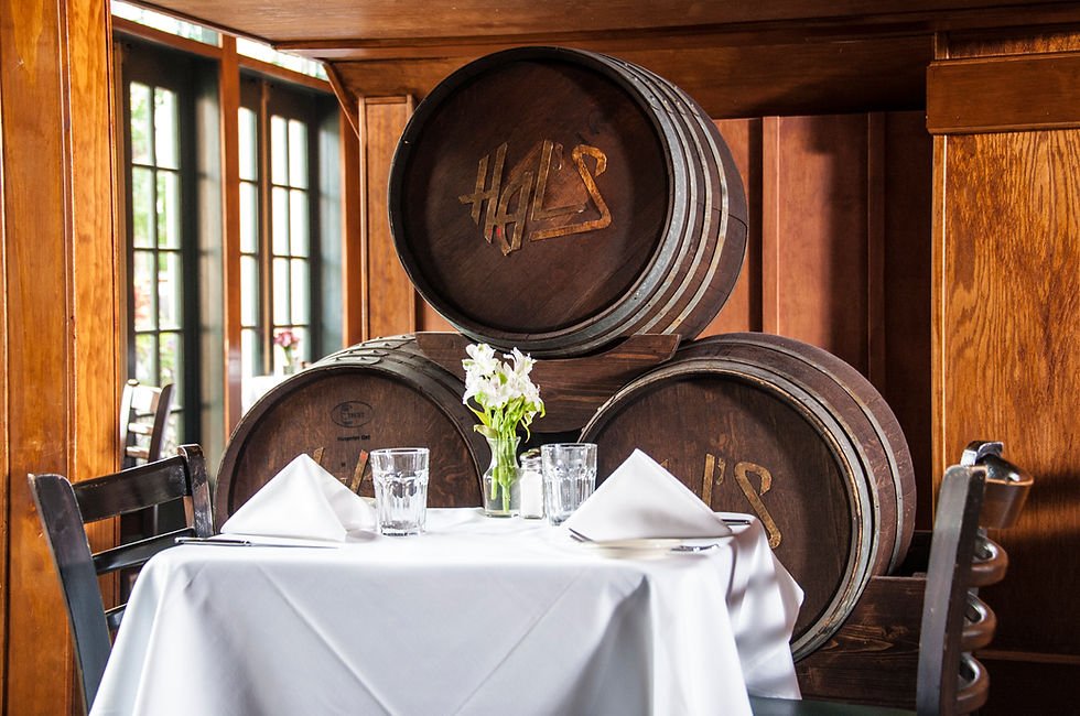 Hal's on Old Ivy restaurant in Atlanta, United States