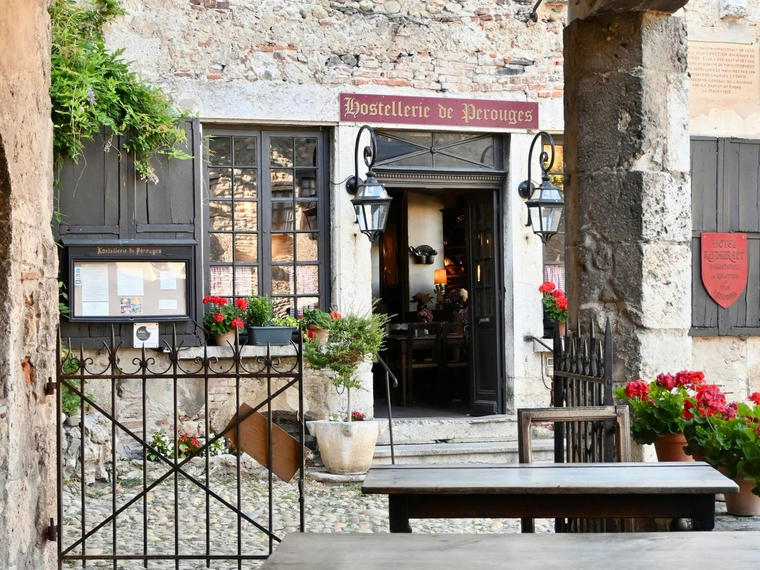 Hostellerie de Pérouges, Perouges, France