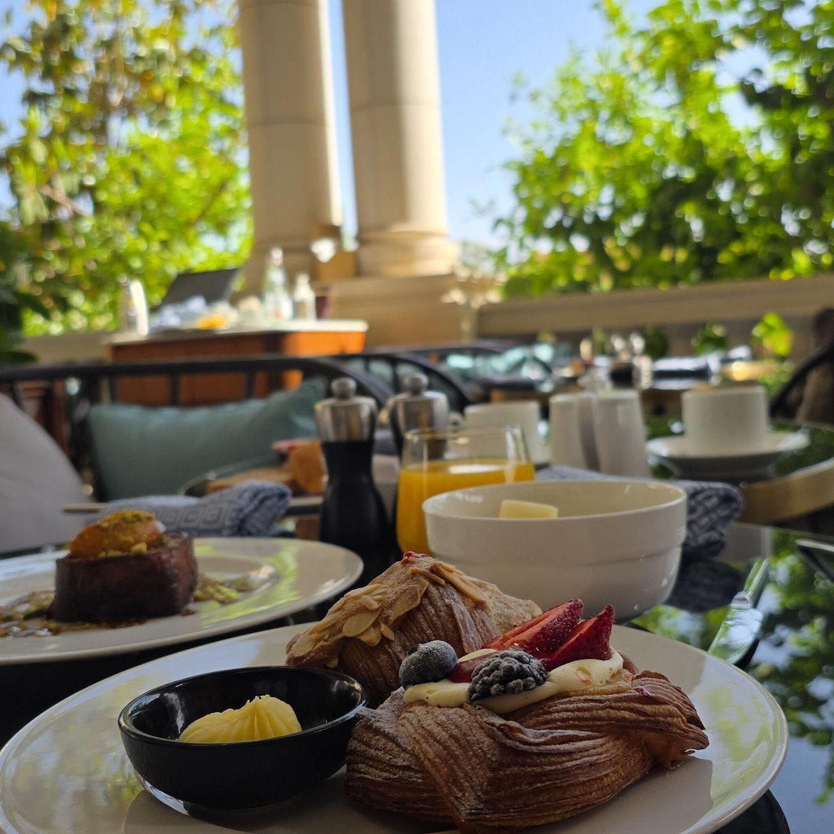 Ambros Bistro restaurant in Amman