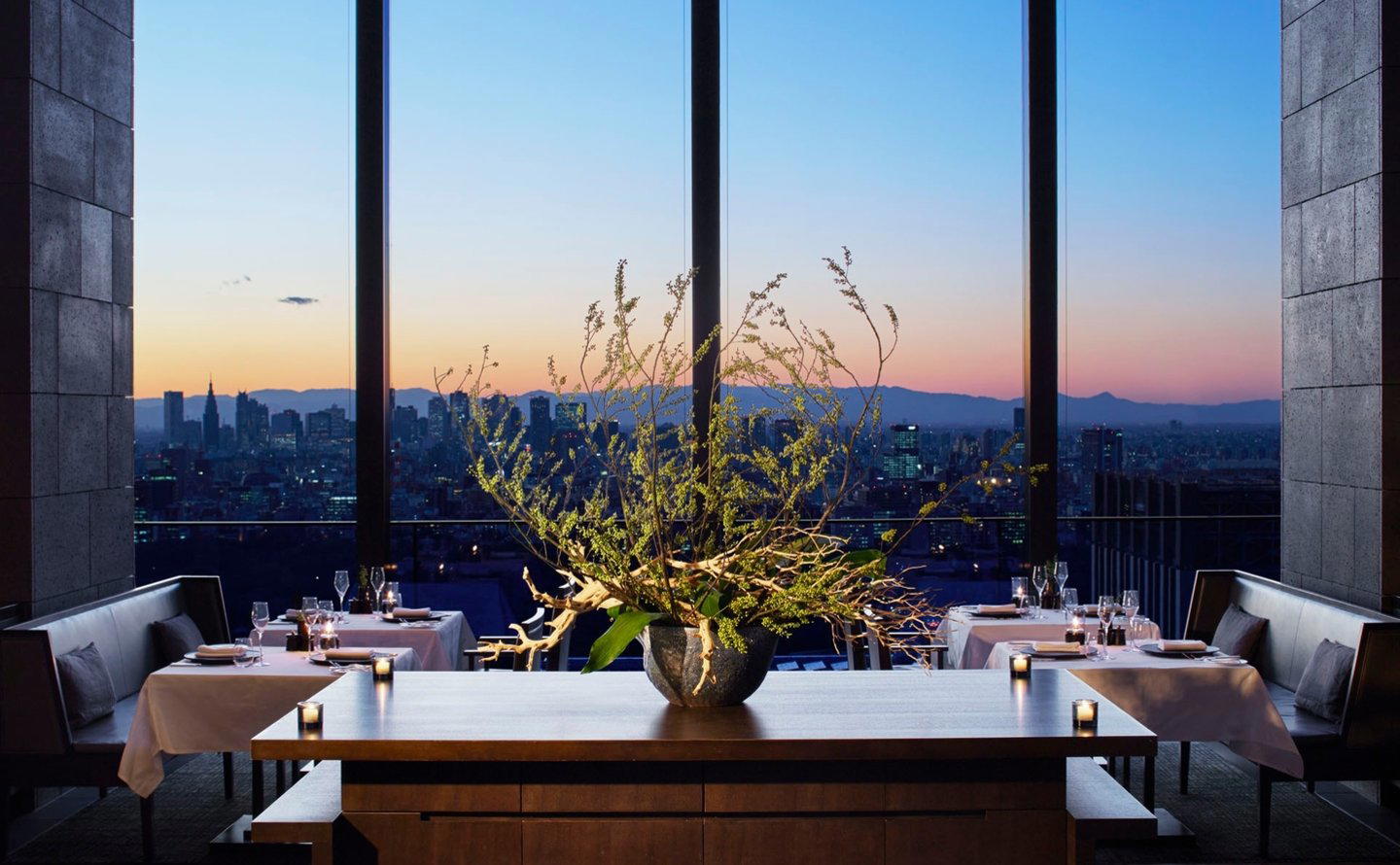 èµ¤å å³¶è¢ restaurant in Tokyo, Japan