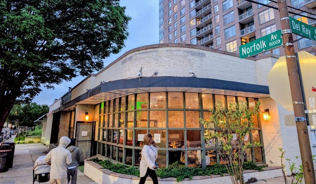 Six Ways to Sunday, Restaurant in Bethesda