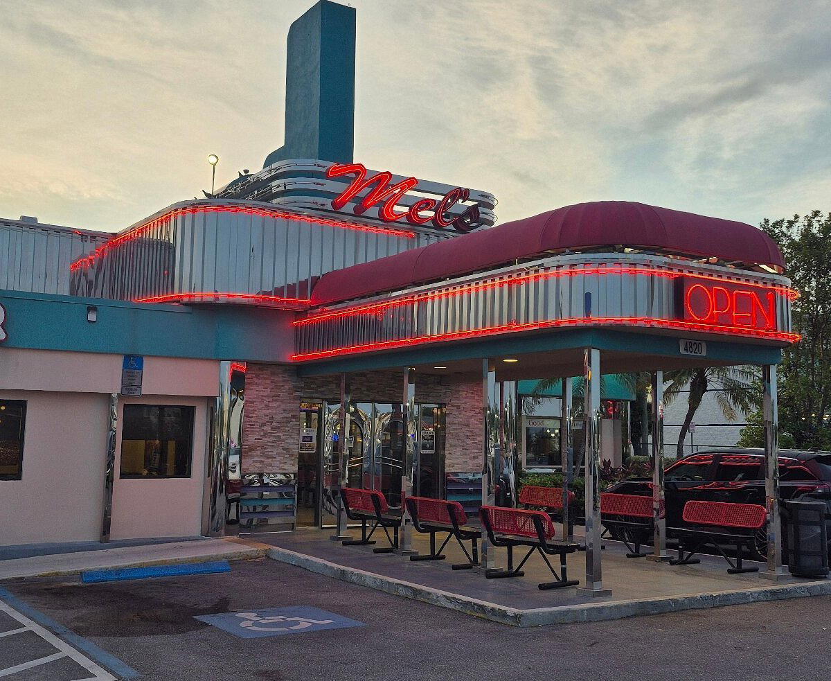 Mel's Diner restaurant in Fort Myers, United States