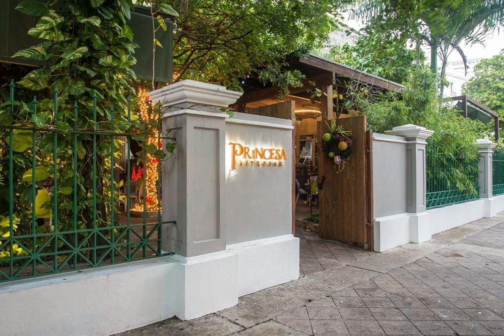 Paseo de la Princesa restaurant in San Juan, Puerto Rico
