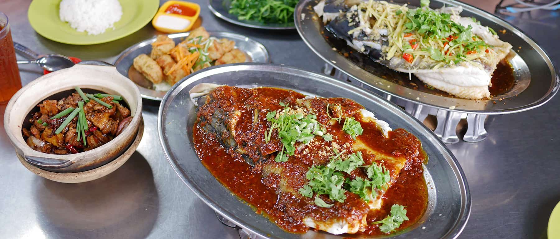 Big Tree Lin Kee Steamed Fish Head • Connaught • 大树头连记蒸鱼头, Restaurant in Kuala Lumpur