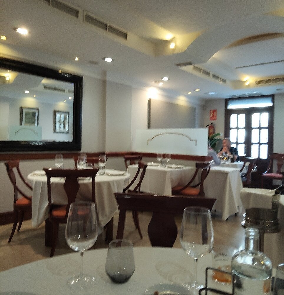 Valencia Once Restaurante, Restaurant in Alicante