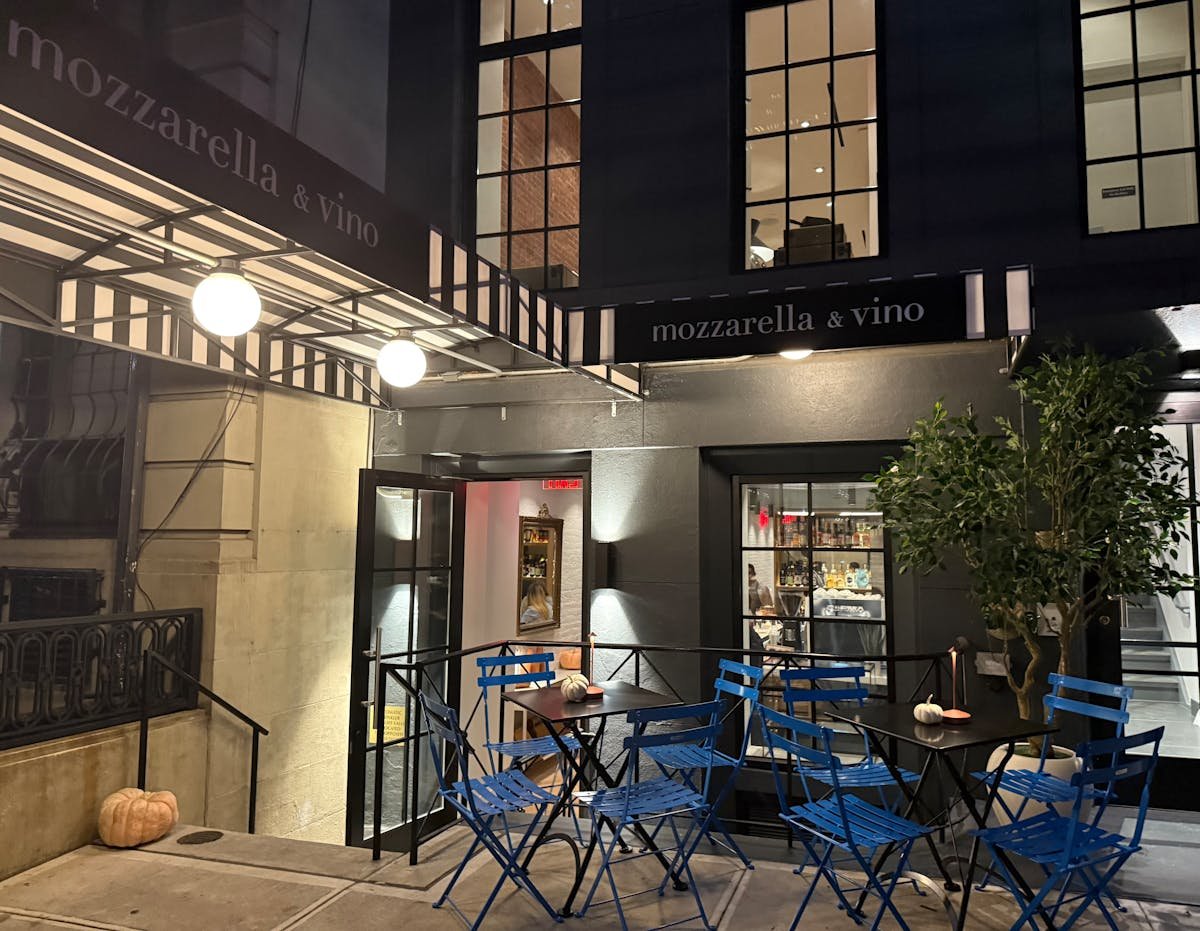 Mozzarella & Vino, Restaurant in New York City