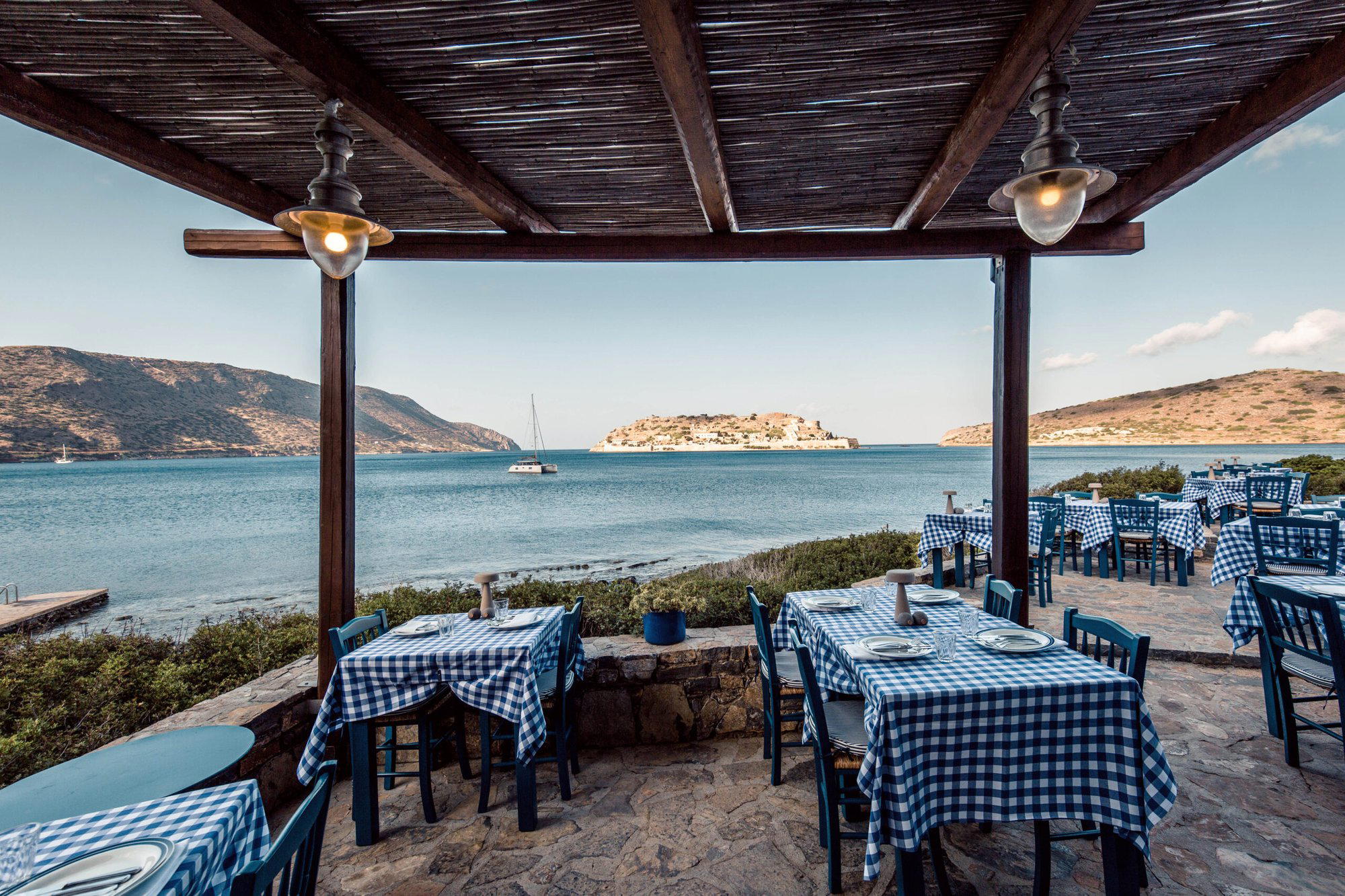 Blue Door Taverna restaurant in Elounda