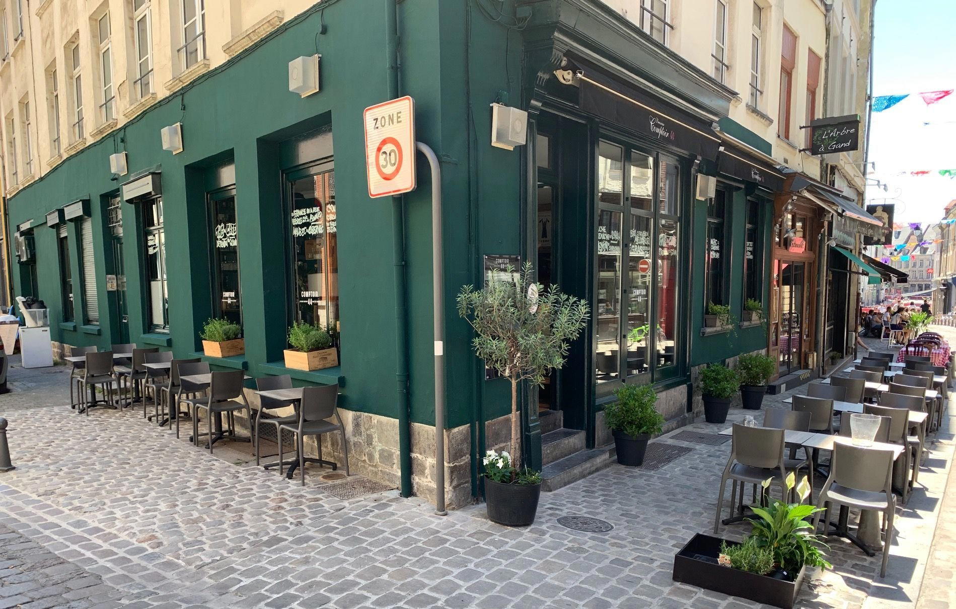 Comptoir 44 restaurant in Lille, France