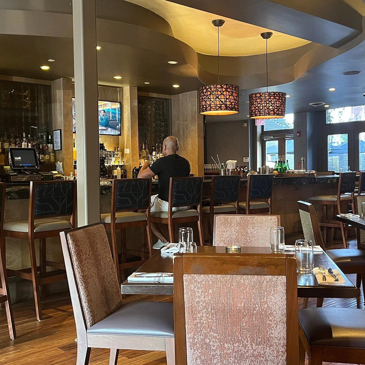 Mesh restaurant in Indianapolis, United States