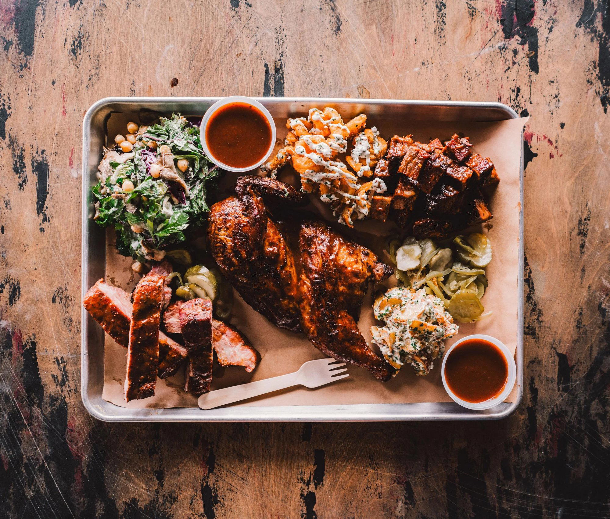 Stateline Road Smokehouse restaurant in Napa, United States