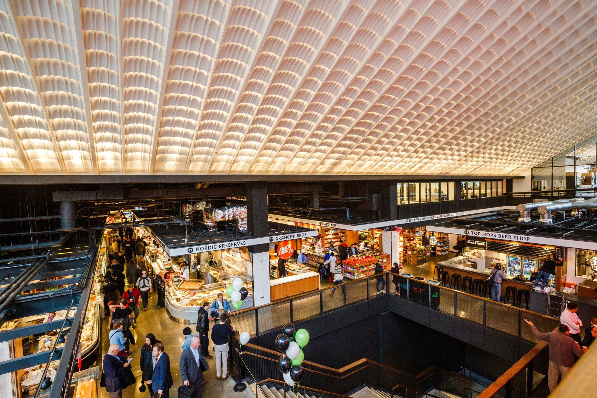 Essex Market, Restaurant in New York City