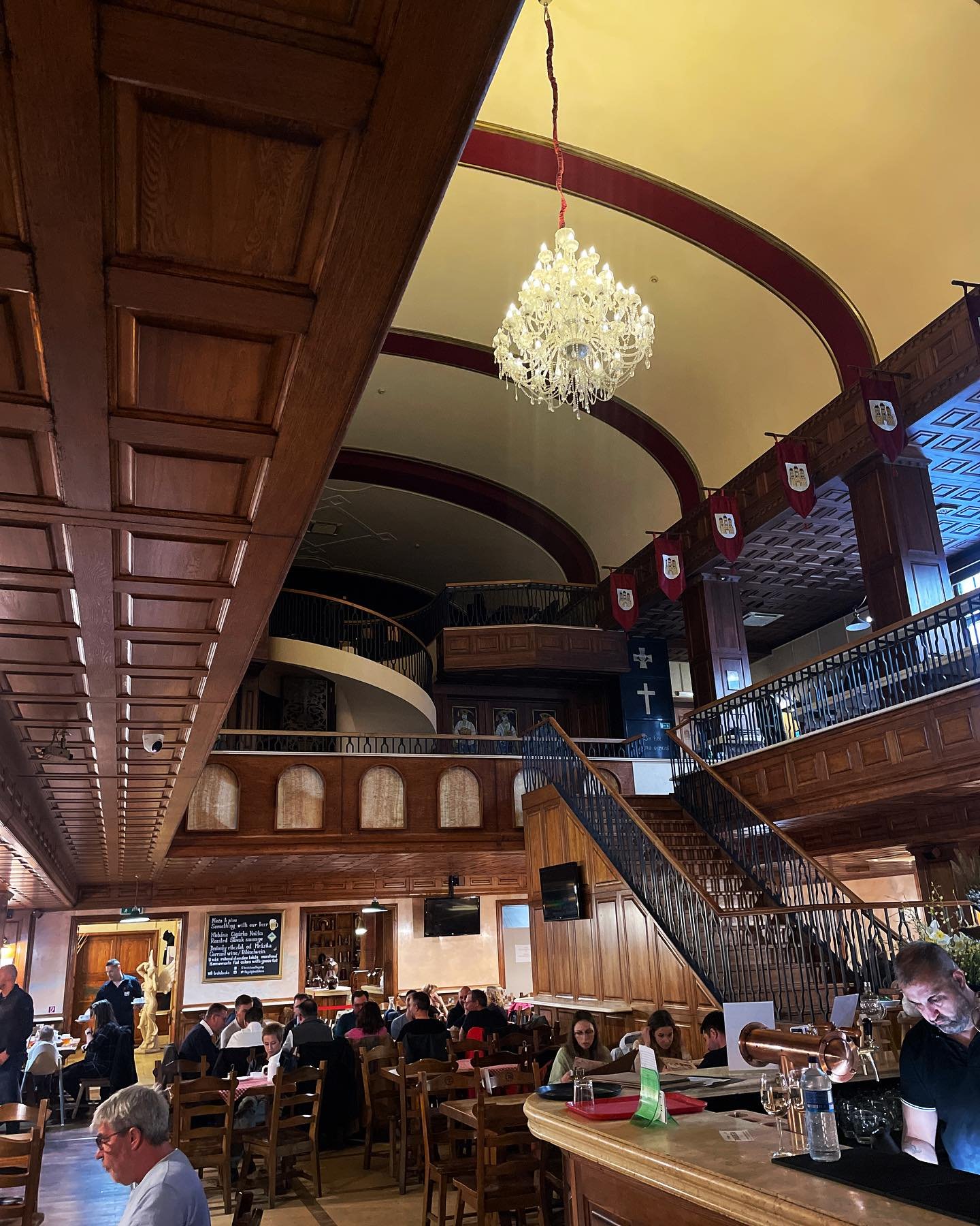 Bratislava Flagship, Restaurant in Bratislava