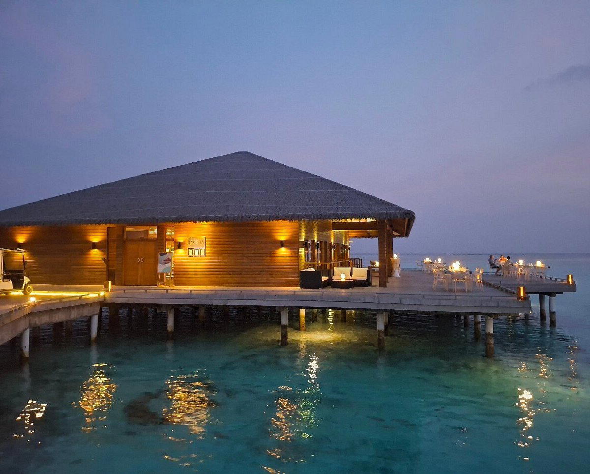 Manta Restaurant restaurant in South Ari Atoll