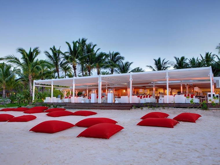 BEACH ROUGE, Belle Mare, Mauritius
