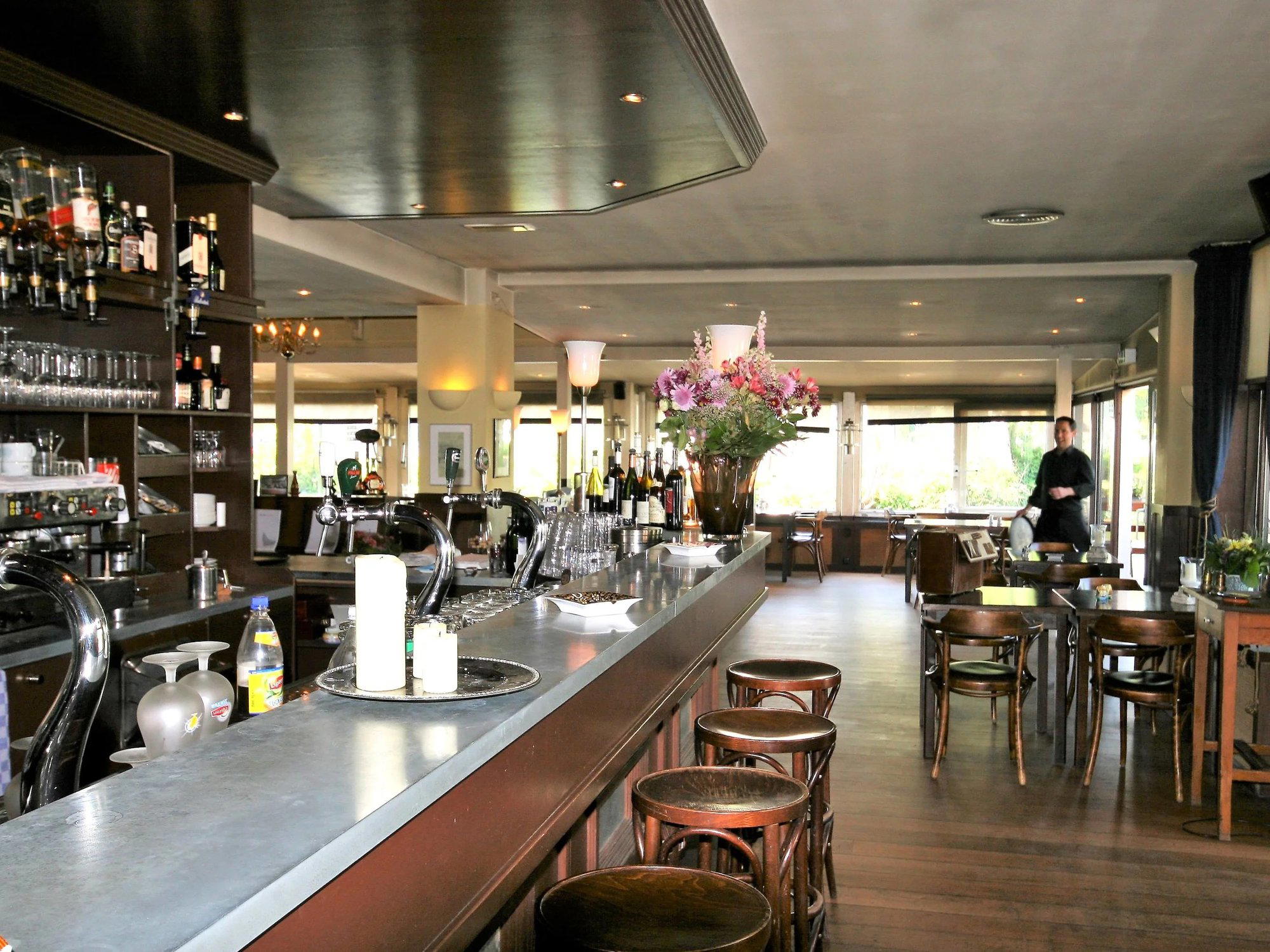 De Prins Van Terbregge restaurant in Rotterdam, Netherlands