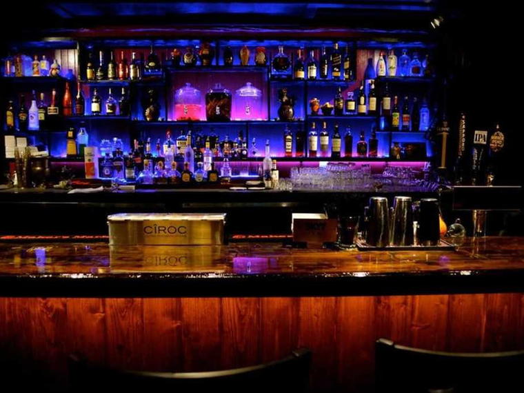 Dragon Gate Lounge, Oakland, United States