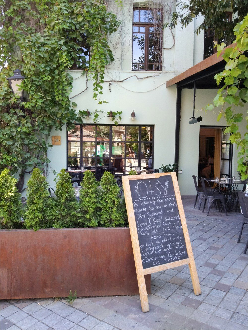OtsY, Restaurant in Tbilisi