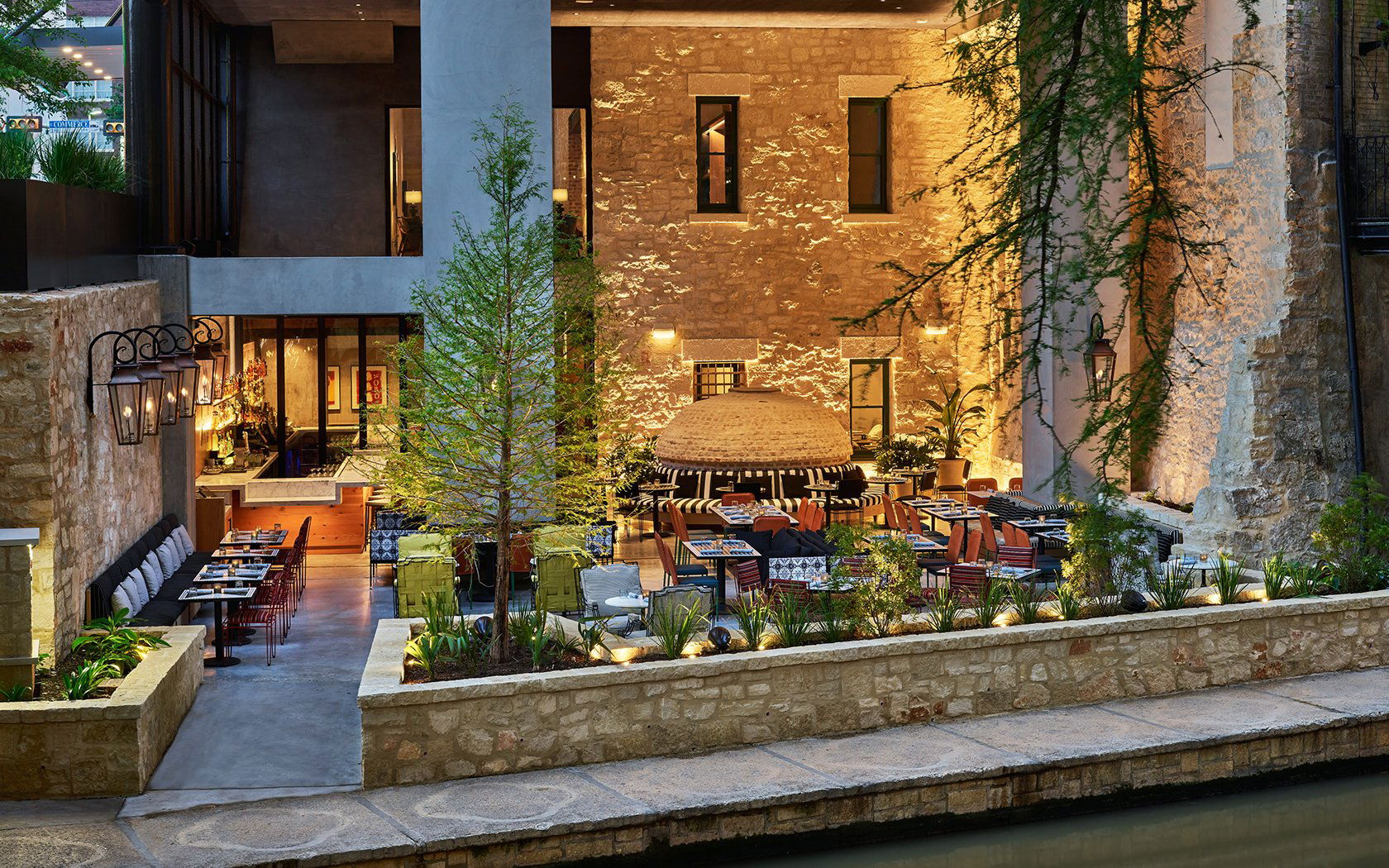 Domingo Restaurant, Restaurant in San Antonio