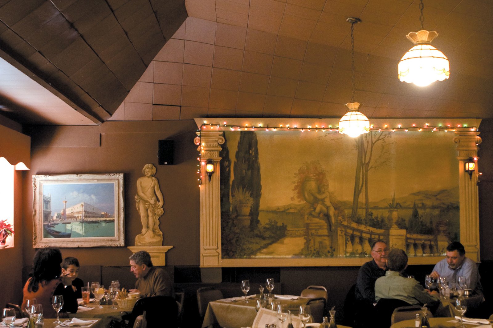 Bruna's Ristorante, Restaurant in Chicago