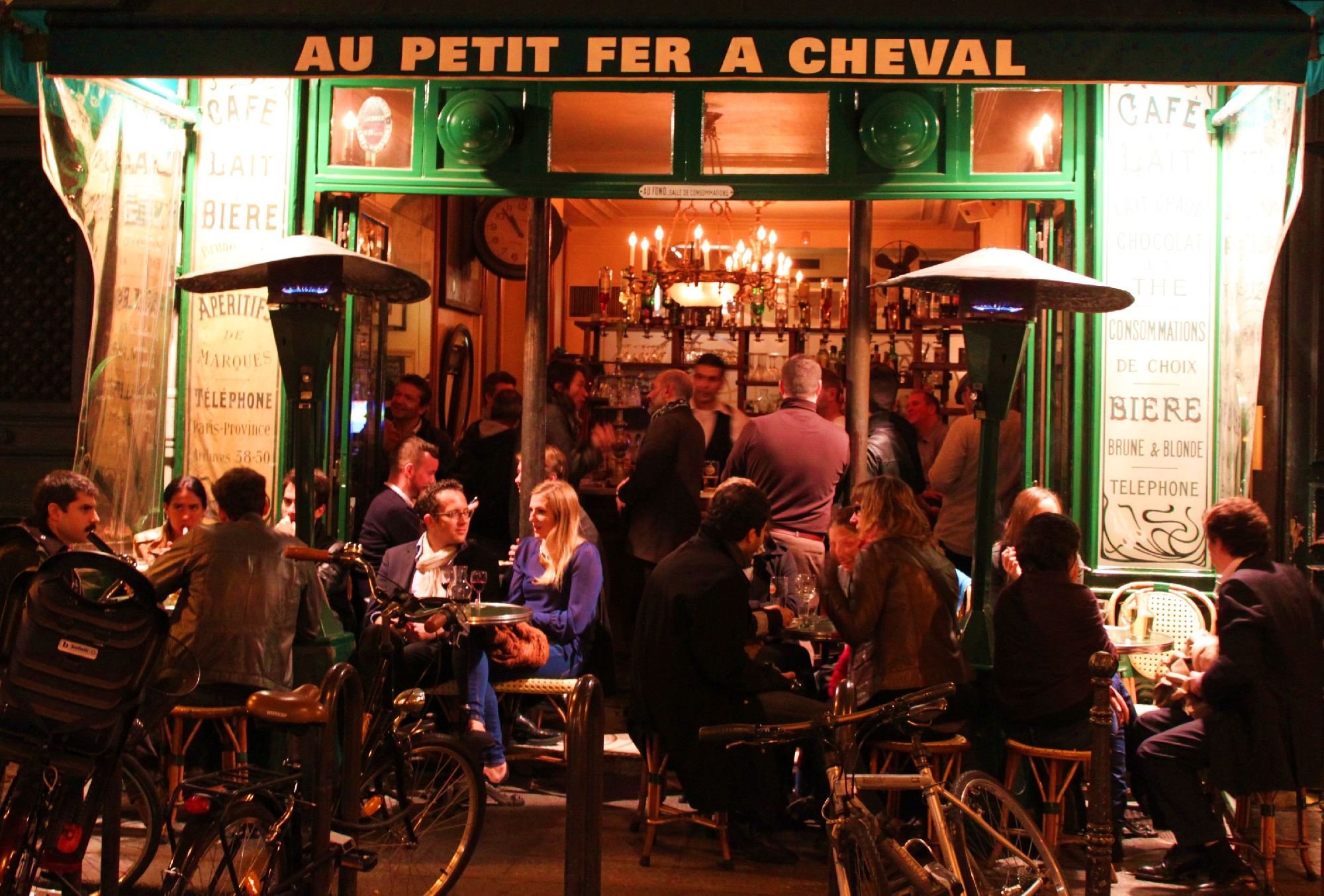 Au Petit Fer à Cheval, Restaurant in Paris