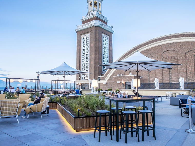 Offshore Rooftop, Chicago, United States