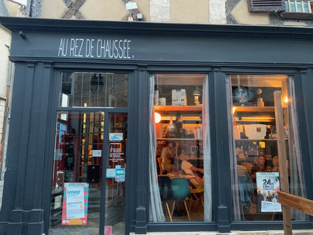 Au Rez de Chaussee, Restaurant in Bourges