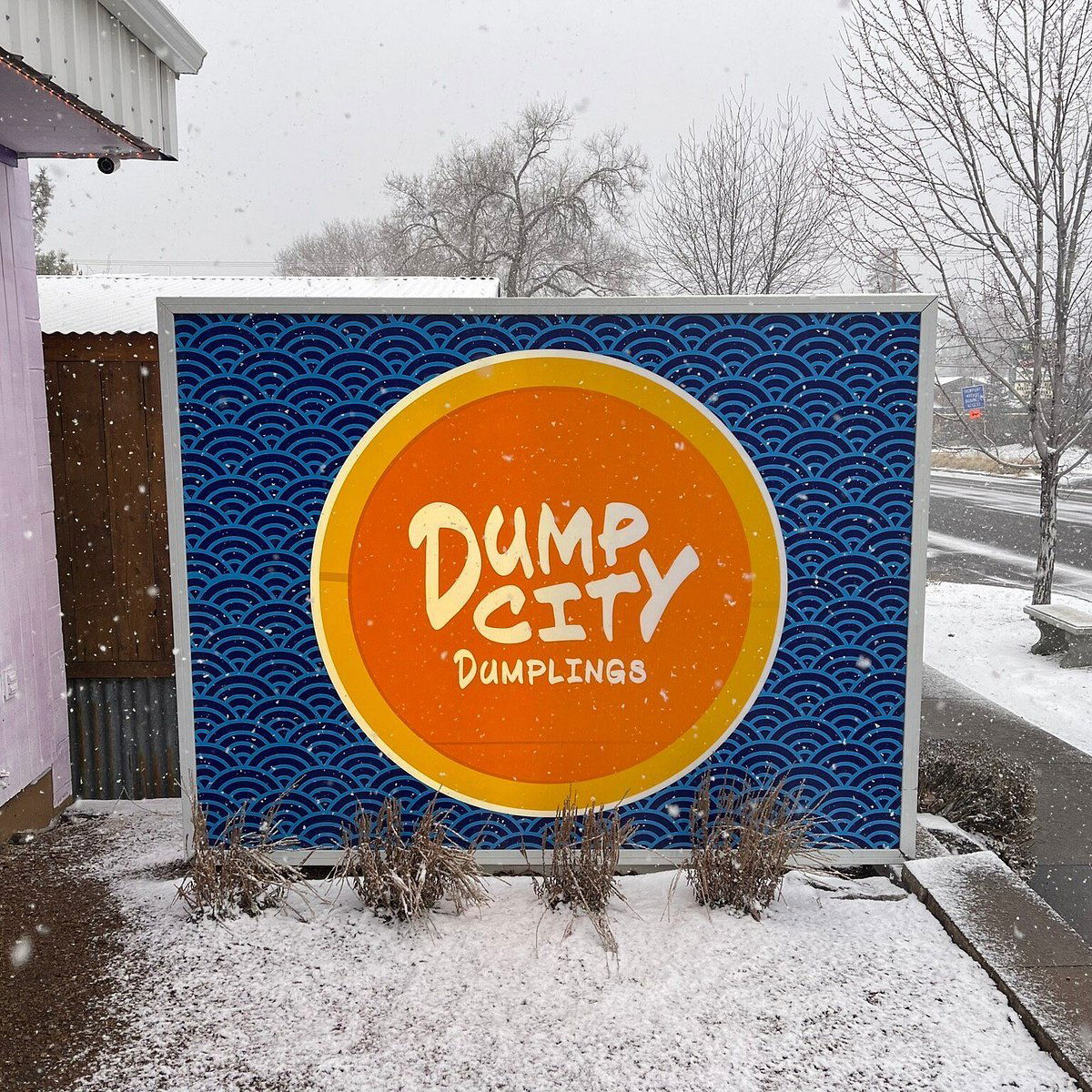 Dump City Dumplings, Restaurant in Bend