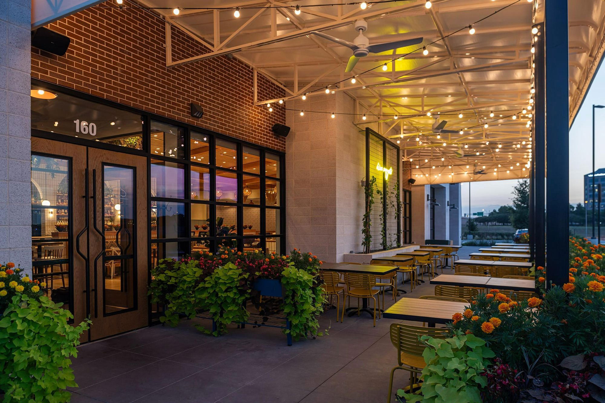 Tupelo Honey - Las Colinas, Restaurant in Irving
