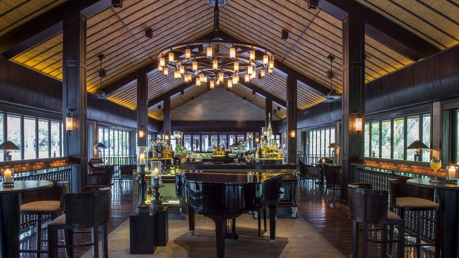 Café Nam Hai restaurant in Dien Duong