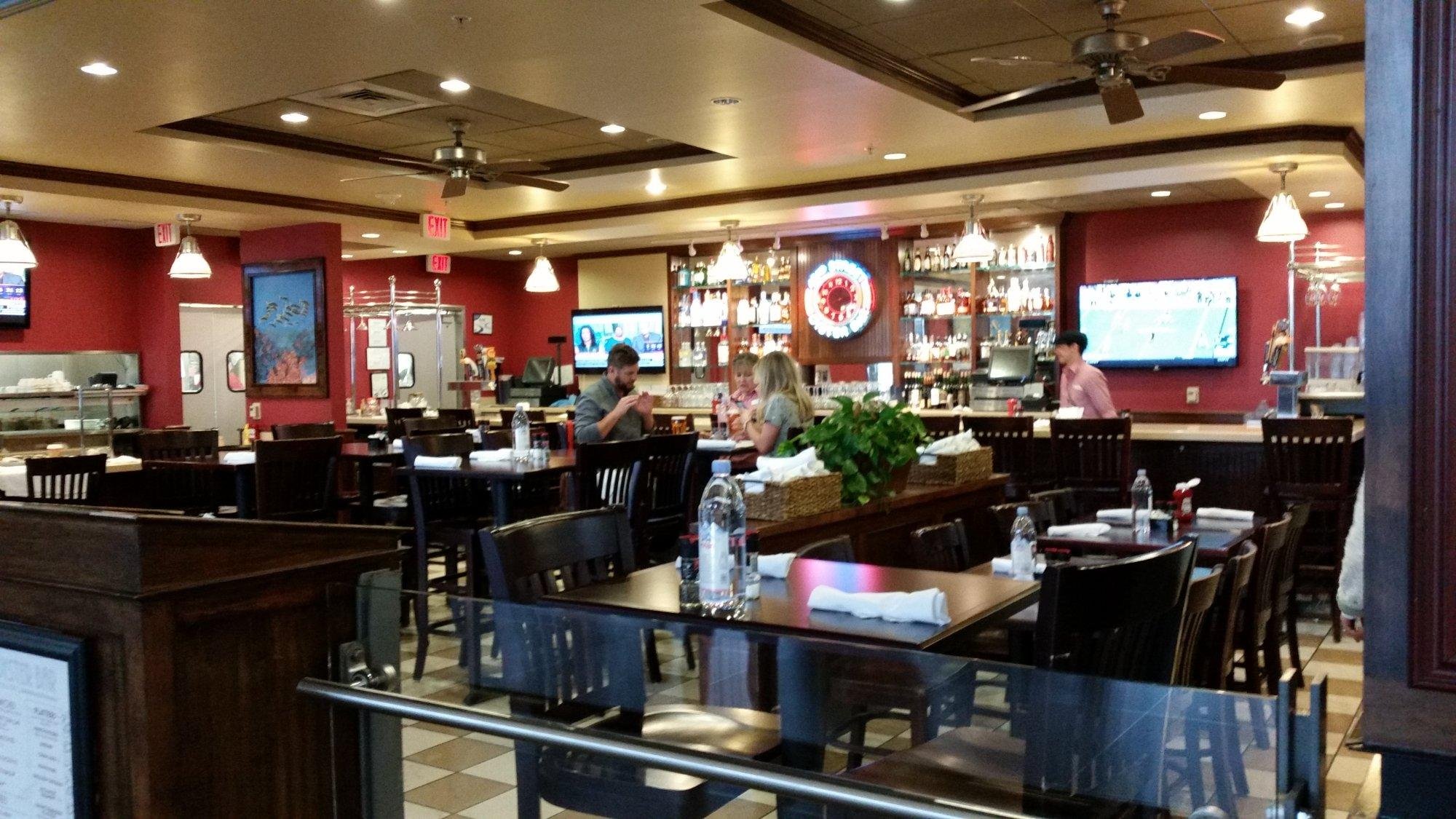 Crawford's Genuine, Restaurant in Morrisville