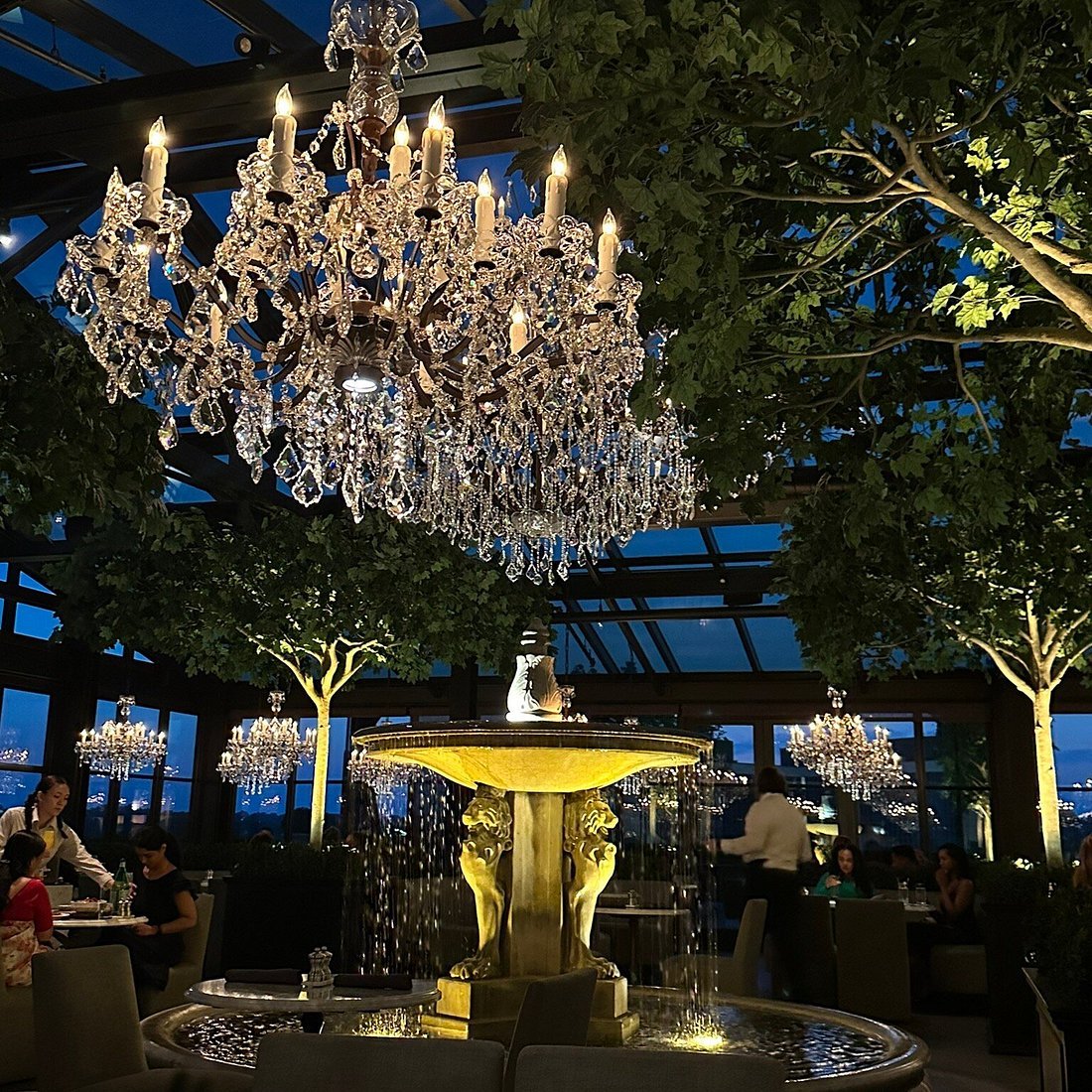 RH Rooftop Restaurant at RH Minneapolis, Edina, United States