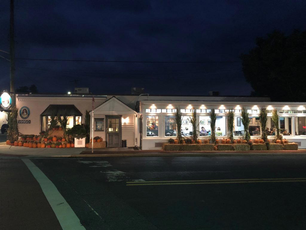 Bassett's Restaurant restaurant in Poolesville, United States