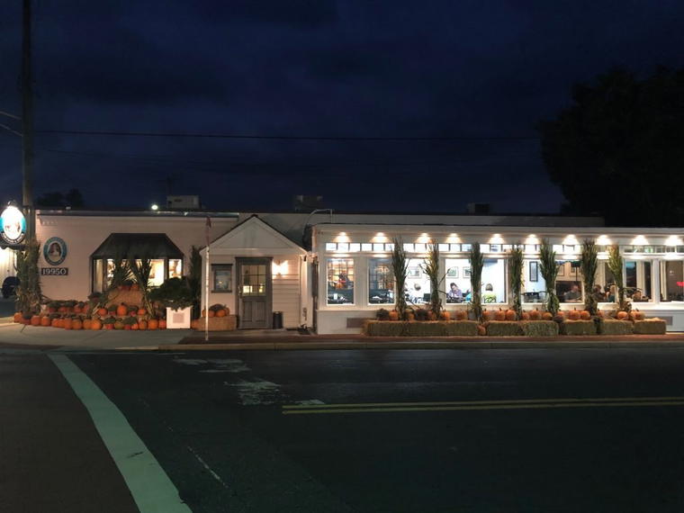 Bassett's Restaurant, Poolesville, United States