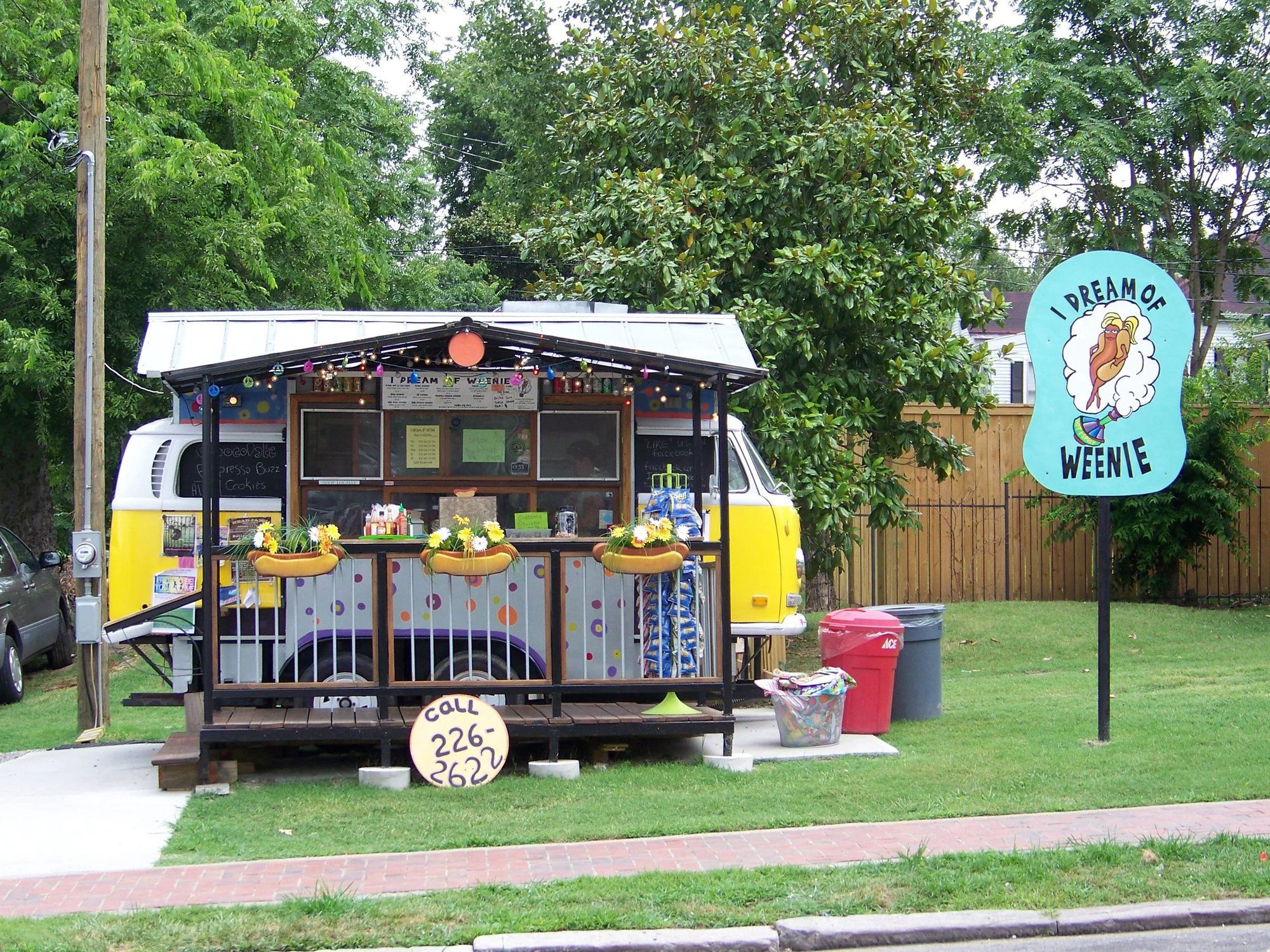 I Dream Of Weenie, Restaurant in Nashville