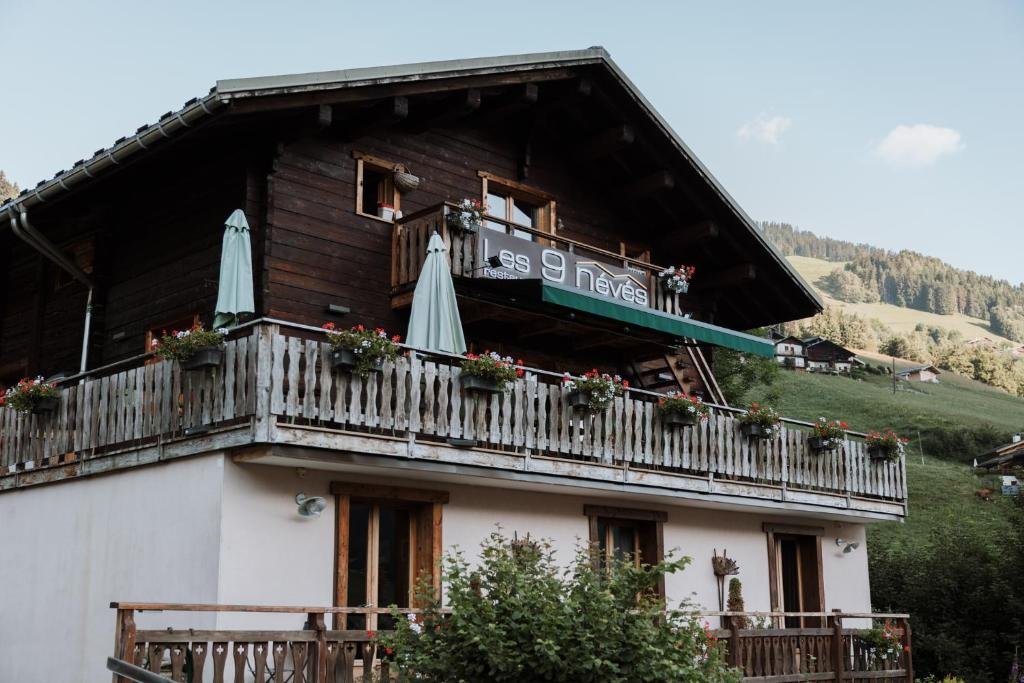 Les 9 névés restaurant in Beaufort, France