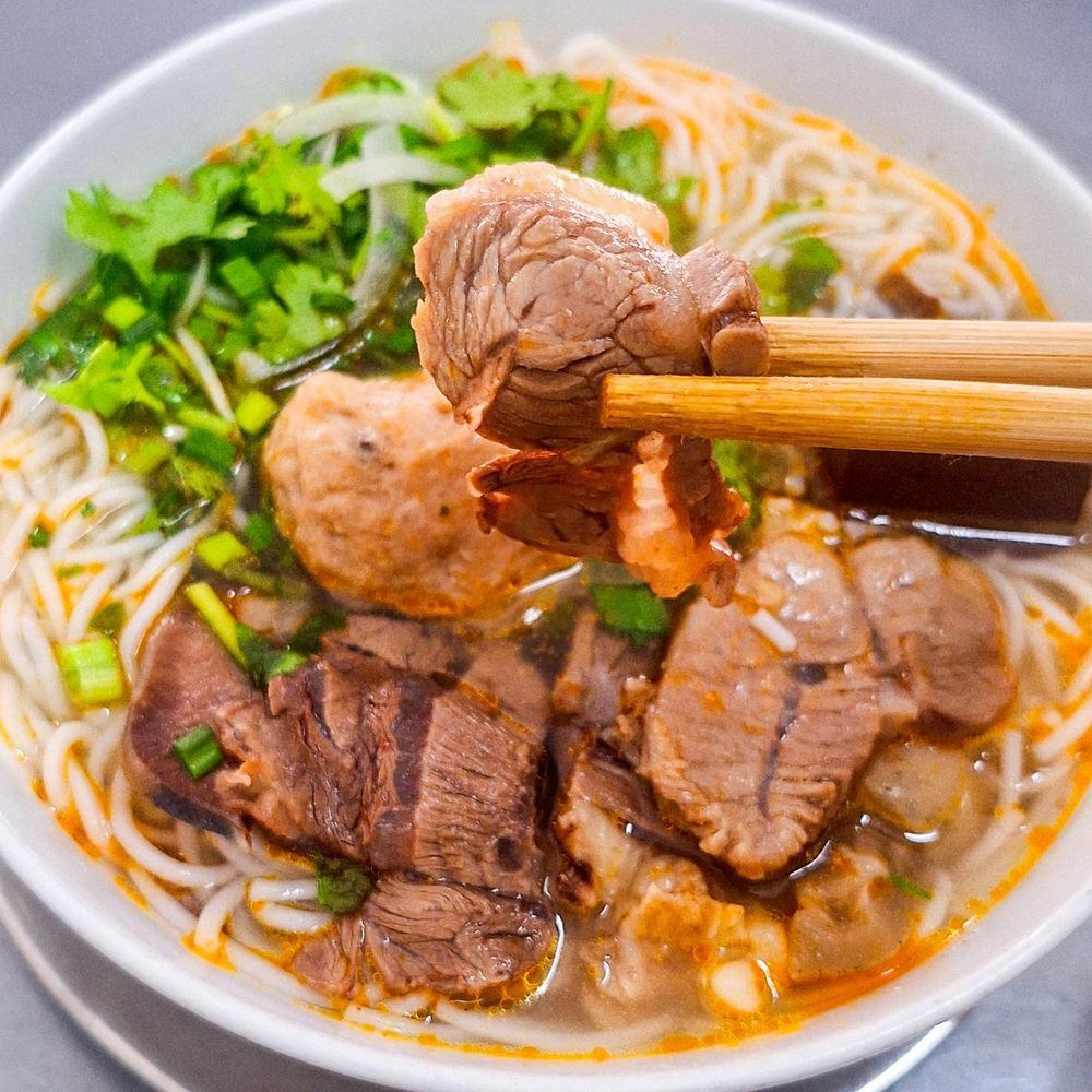Bà Diệu restaurant in Da Nang, Vietnam