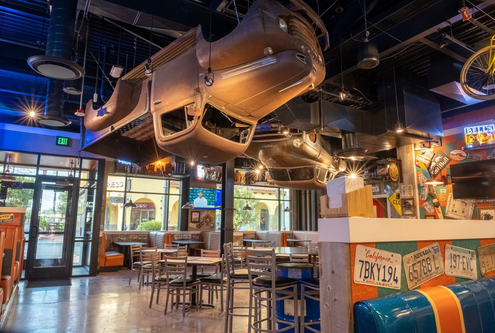 Sickies Garage Burgers & Brews, Restaurant in Las Vegas