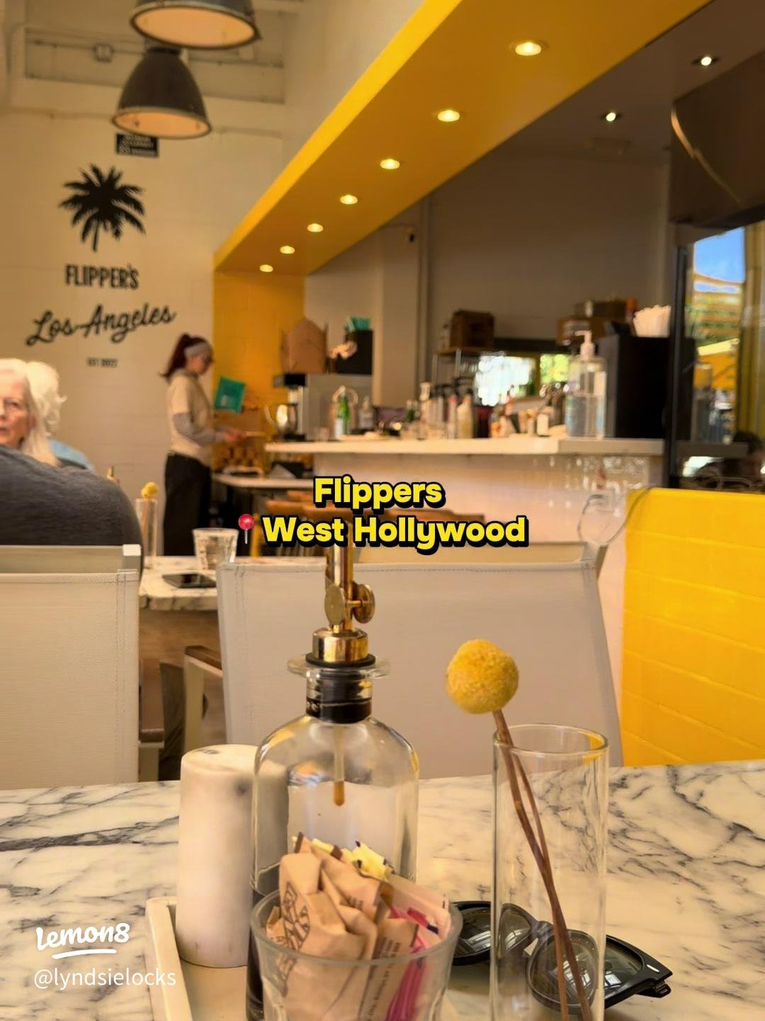 Flipper's, Restaurant in West Hollywood