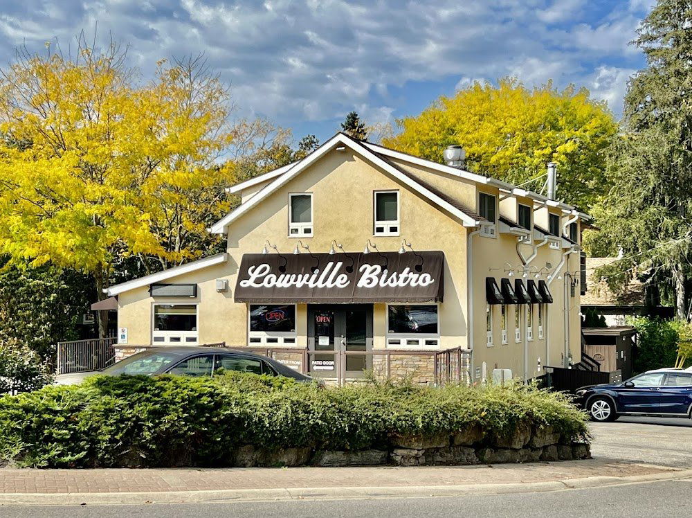Lowville Bistro, Restaurant in Burlington